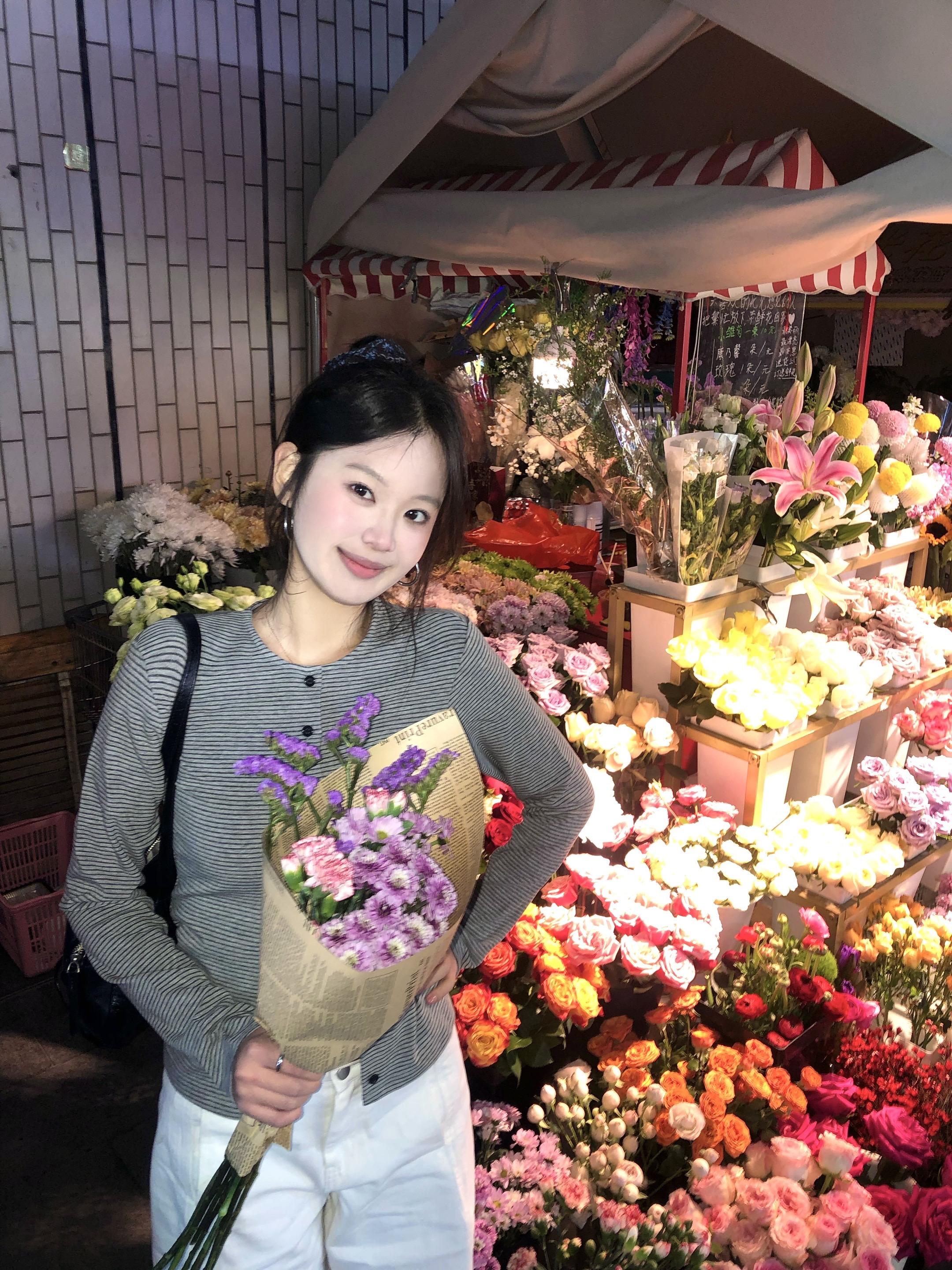 ˚ꕤ 𝐒𝐚𝐤𝐮𝐫𝐚₊˚🌸。