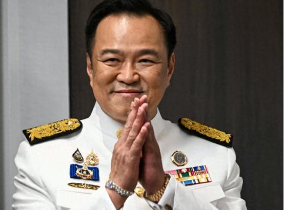 泰国为啥一点不怕中国崛起？华裔非但没被排挤反而成顶级精英！连出四位总理！根源竟在