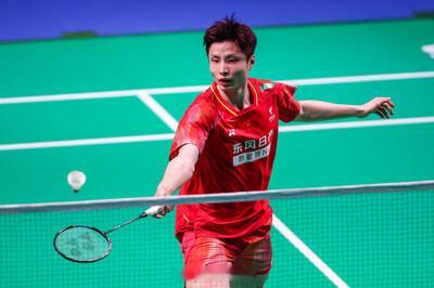 石宇奇身体不适退出本场汤杯小组赛中国男队在丹麦时间今天早上与加拿大队进行汤杯小组