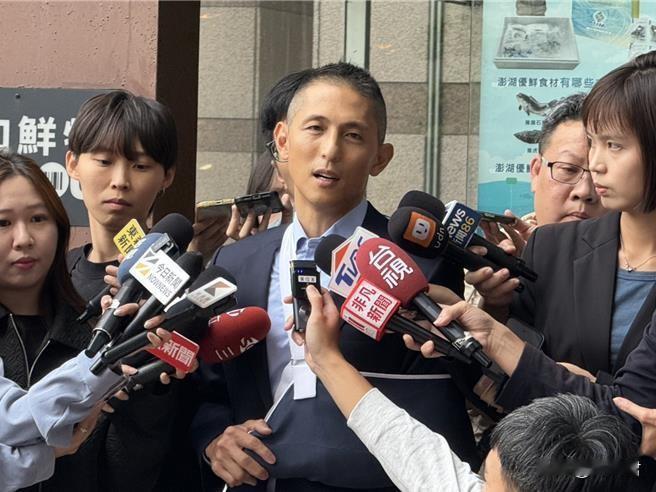 民进党今选对会决议征召沈伯洋参选台北市长，对战寻求连任蒋万安，原本登记参加台北市