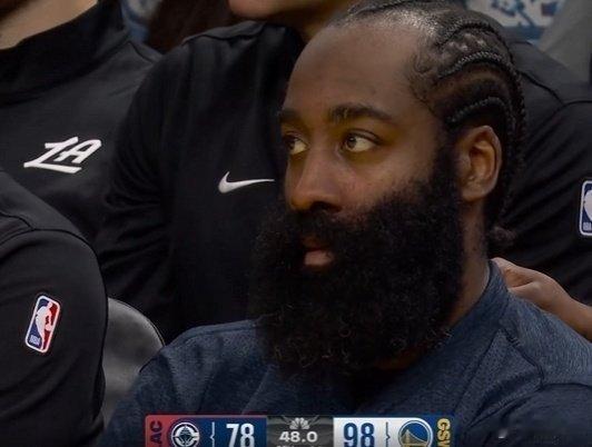 趴窝了，泰伦卢:哈登在上半场出战20分钟后主动要求休息。下半场哈登得了0分快船v