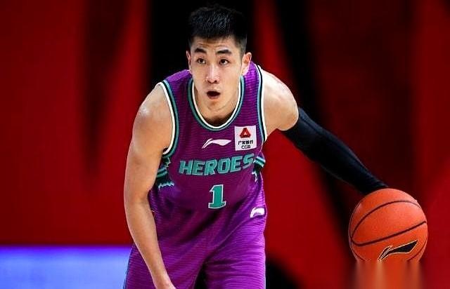 说真的，这事儿最让我憋气的，就是冲着人家女朋友去。
一个姑娘家，千里迢迢陪着你，