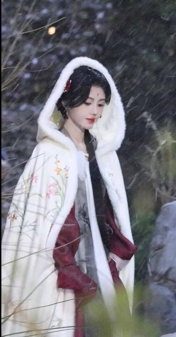 画皮雪景路透 鞠婧祎和陈都灵对我眼睛很好 