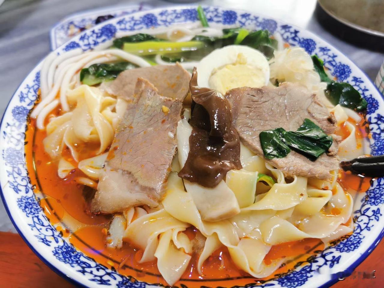 乐山夹江免费续面事件本来也就是随便看到，点进去发现评论区各种地域黑各种地方说法。