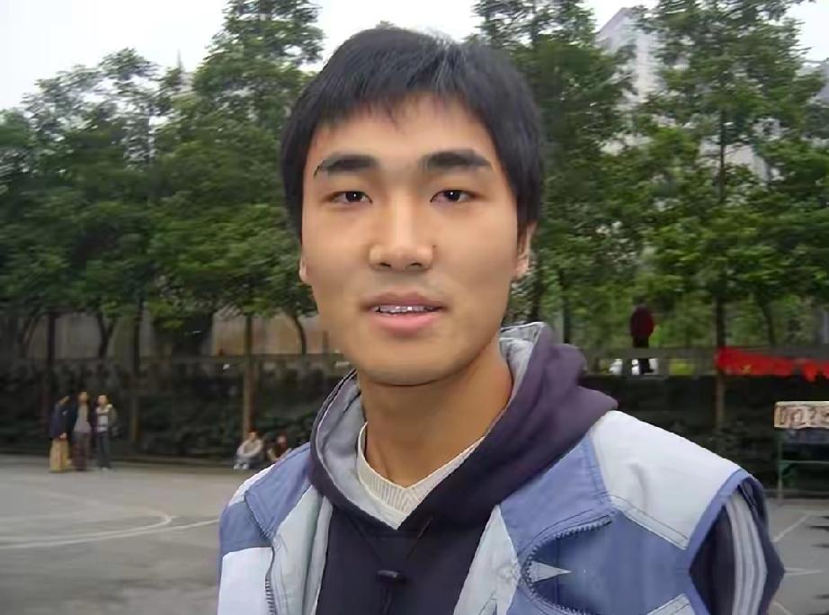 24年过去，被孙俪资助4年、反咬一口的“白眼狼”向海清，现状太唏嘘
 
   当