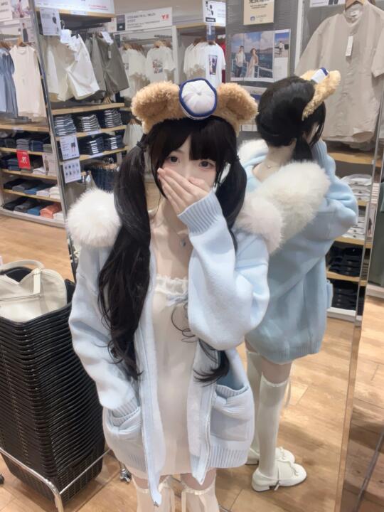萌萌的(๑- ㅅ -๑)...zzz
