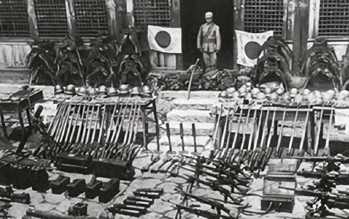 1945年，日军中将为何送给陈毅价值60车军火，朱总还幽默称其成大财主了？
19