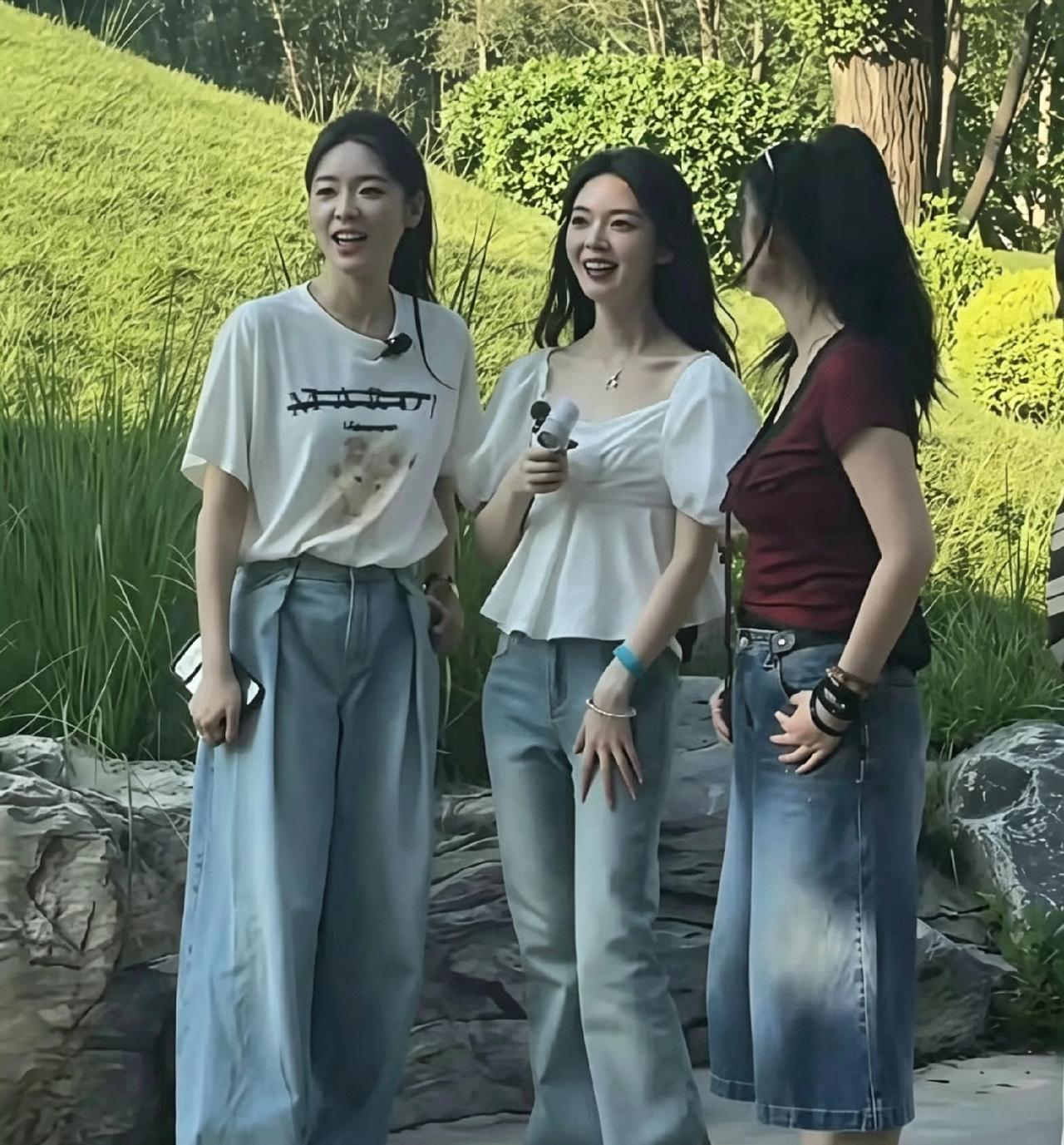 女明星们线下的真实状态，跟女大学生差不多。