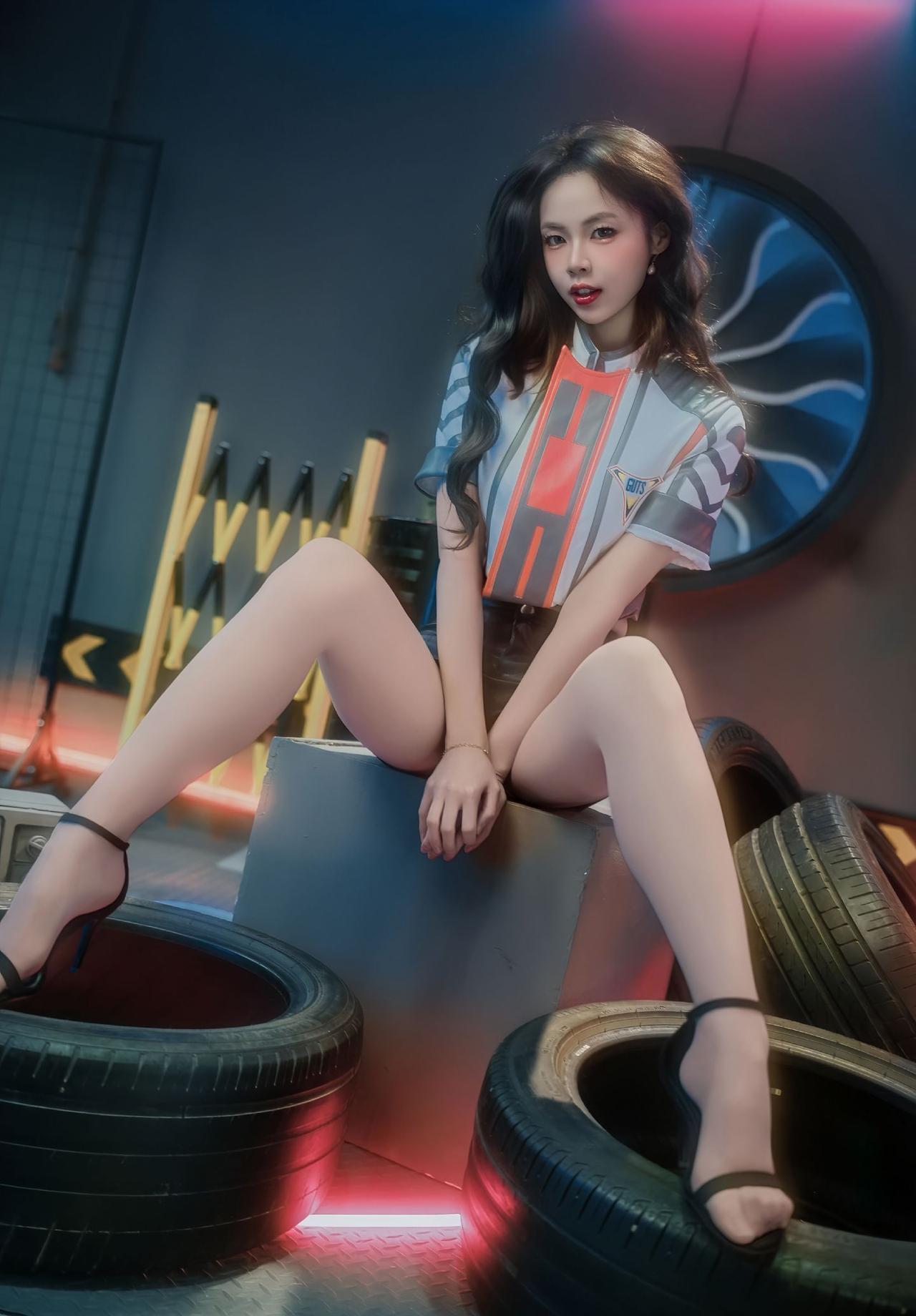 圆谷藏得最深的一个彩蛋，骗了我们20年：迪迦里的“光”，不是特效，是血脉。
你再