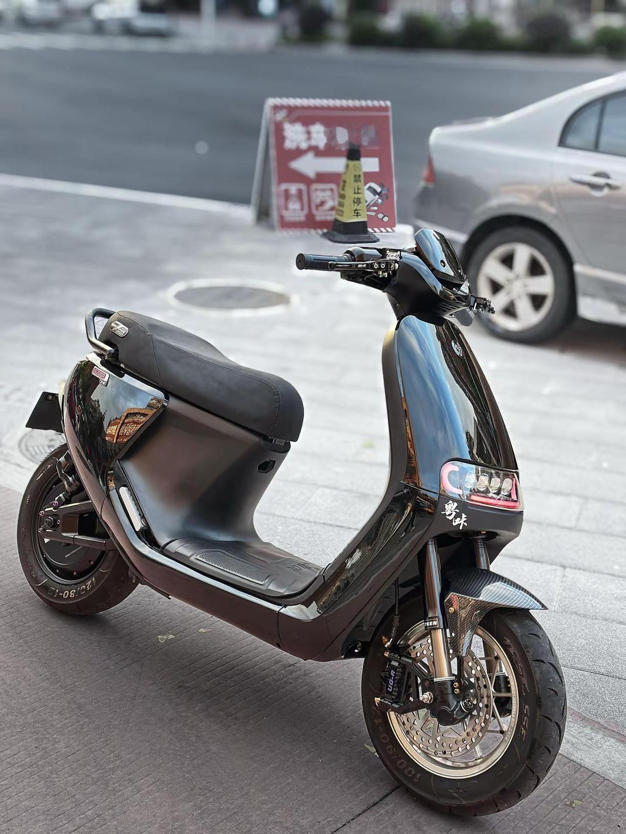 所以到底是moment重要还是forever重要九号电动 九号e50s 九号e2