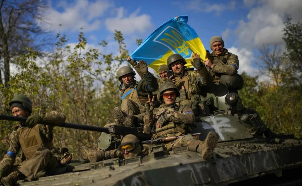 俄军对乌克兰开展大规模空袭和东部春季攻势，3月24日到25日，俄军动用近千架攻击