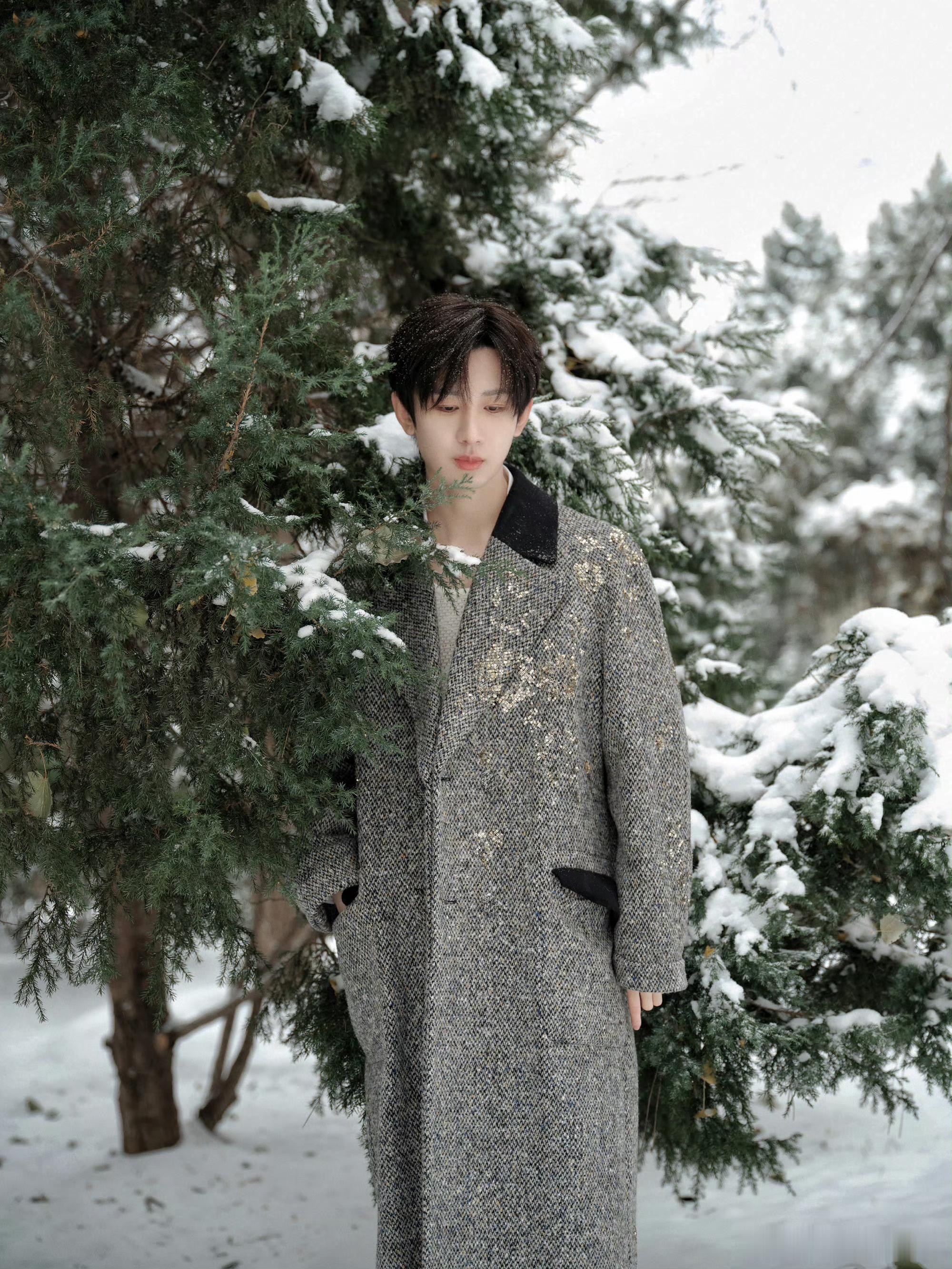 成毅天地剑心cy成毅王权富贵上天不会亏待努力的人，也不会同情假勤奋的人，成毅有多