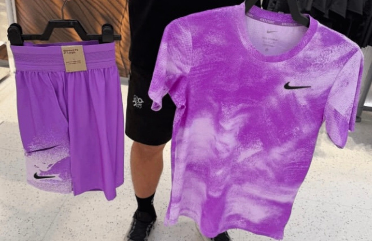 传言这是阿卡和辛纳在今年法网的球衣。风格看着挺是那么一回事。🤔ATP