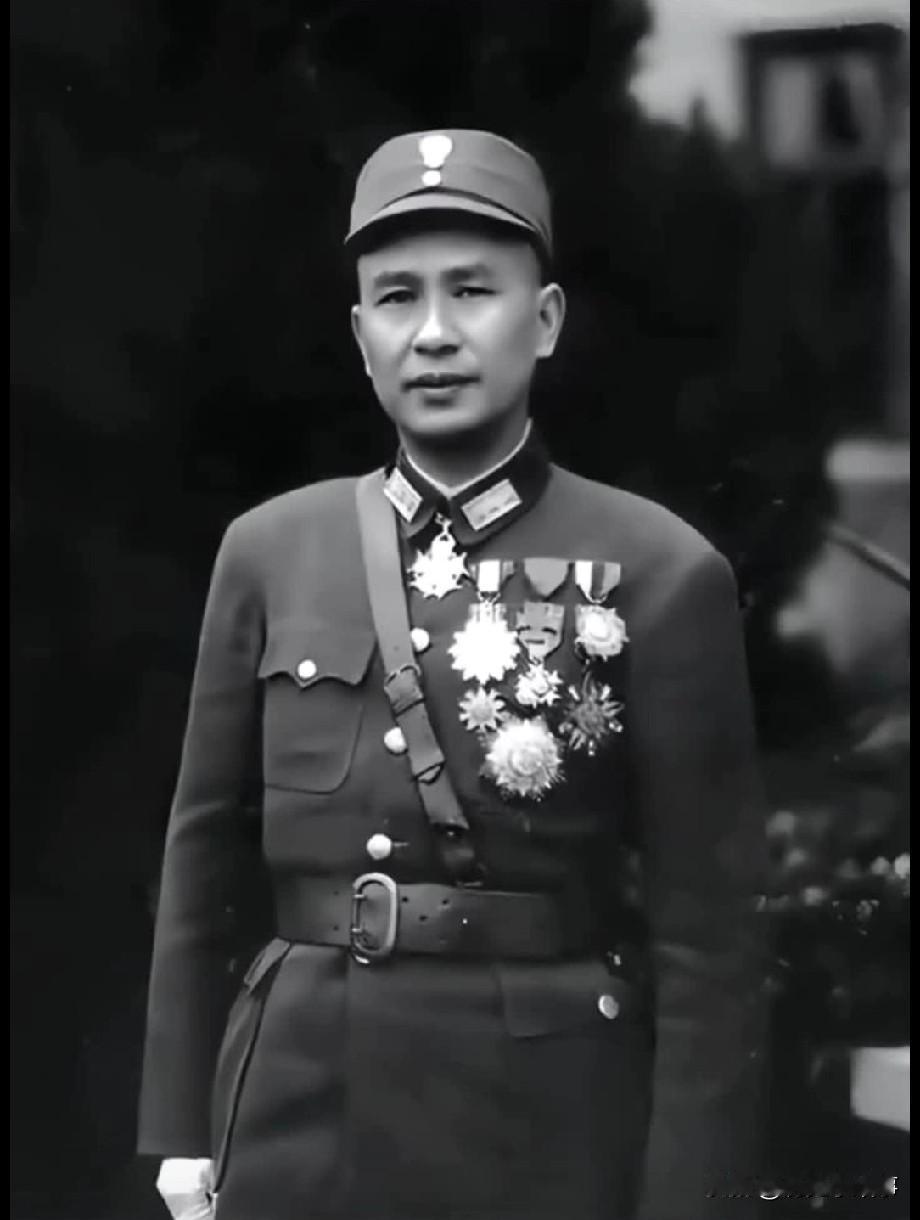 1930年10月，白崇禧的副官许辉看长官寂寞，把未婚妻王氏送来伺候白崇禧。没想到