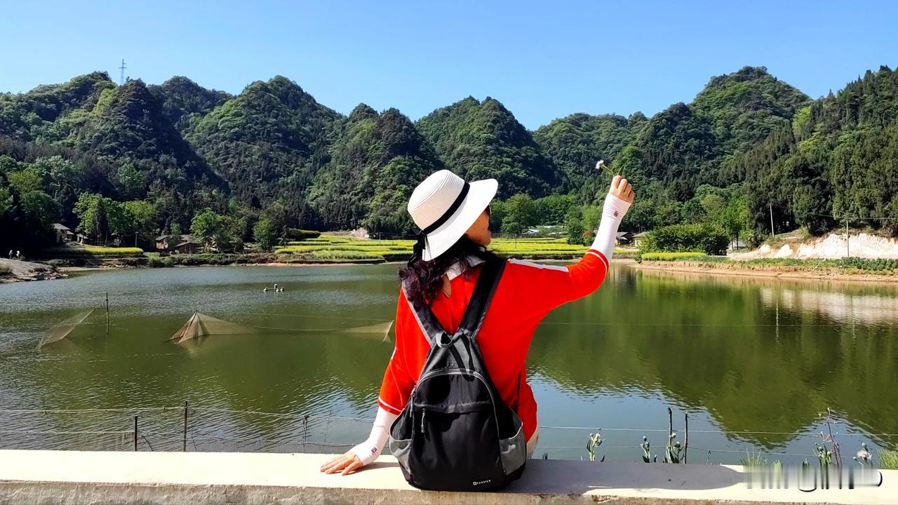 【汉中小桂林】汉中小桂林即金华寺水库。位于陕西省汉中市南郑区新集镇金华村，距汉中