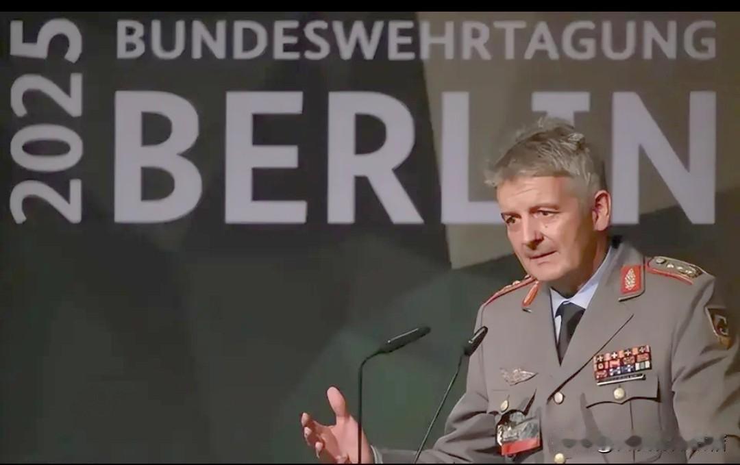 德国疯了！

德国司令放狠话，德国将联合北约计划出动80万大军，德国自己出15万