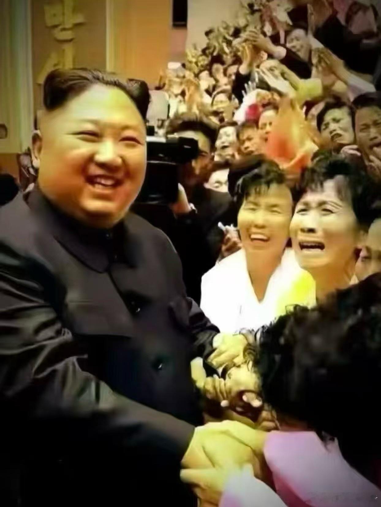 元帅有2 6 0 0多万忠诚的粉丝，每一次的粉丝见面会都特别的感人，元帅一点架子