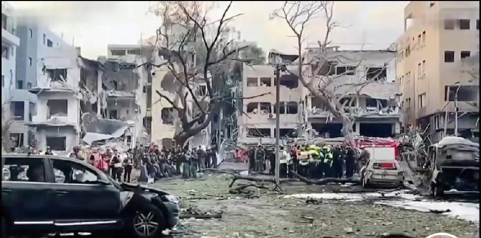 2026 年 3 月 25 日，中东火药桶被彻底点燃！

伊朗设拉子等多城巨响震