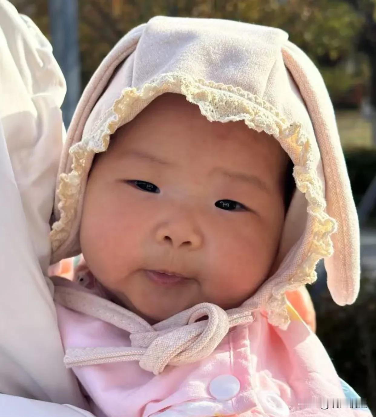 #老年人应该如何带好孙子#科学带养，多阅读关于科学育养孩子的正规书籍。
最关键的