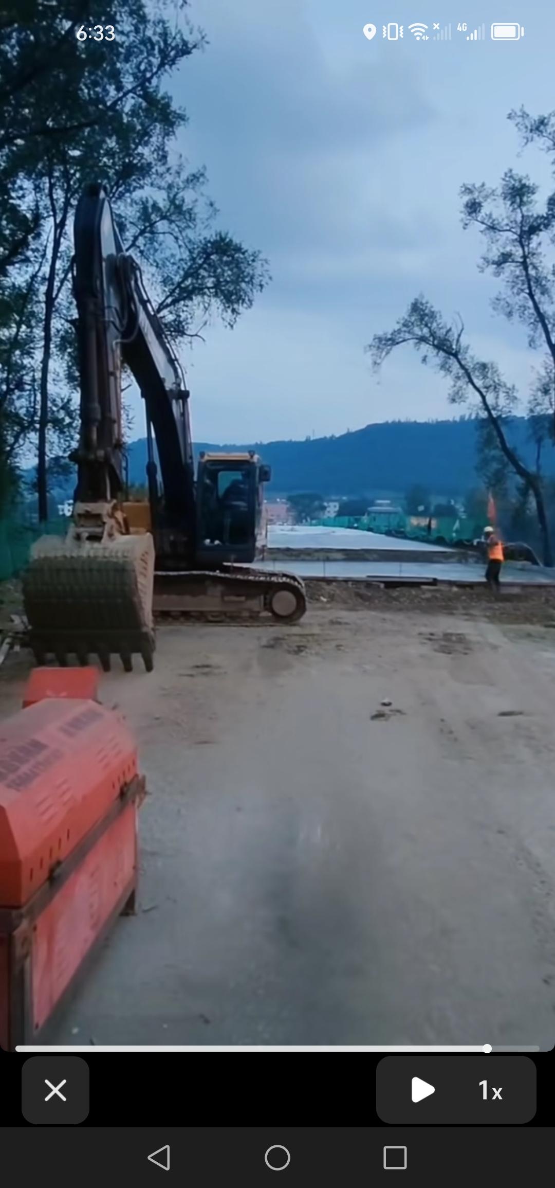 这工程修得真快！吉林桦甸红石大桥已进入路面铺装阶段，期待早日竣工。

吉林桦甸红