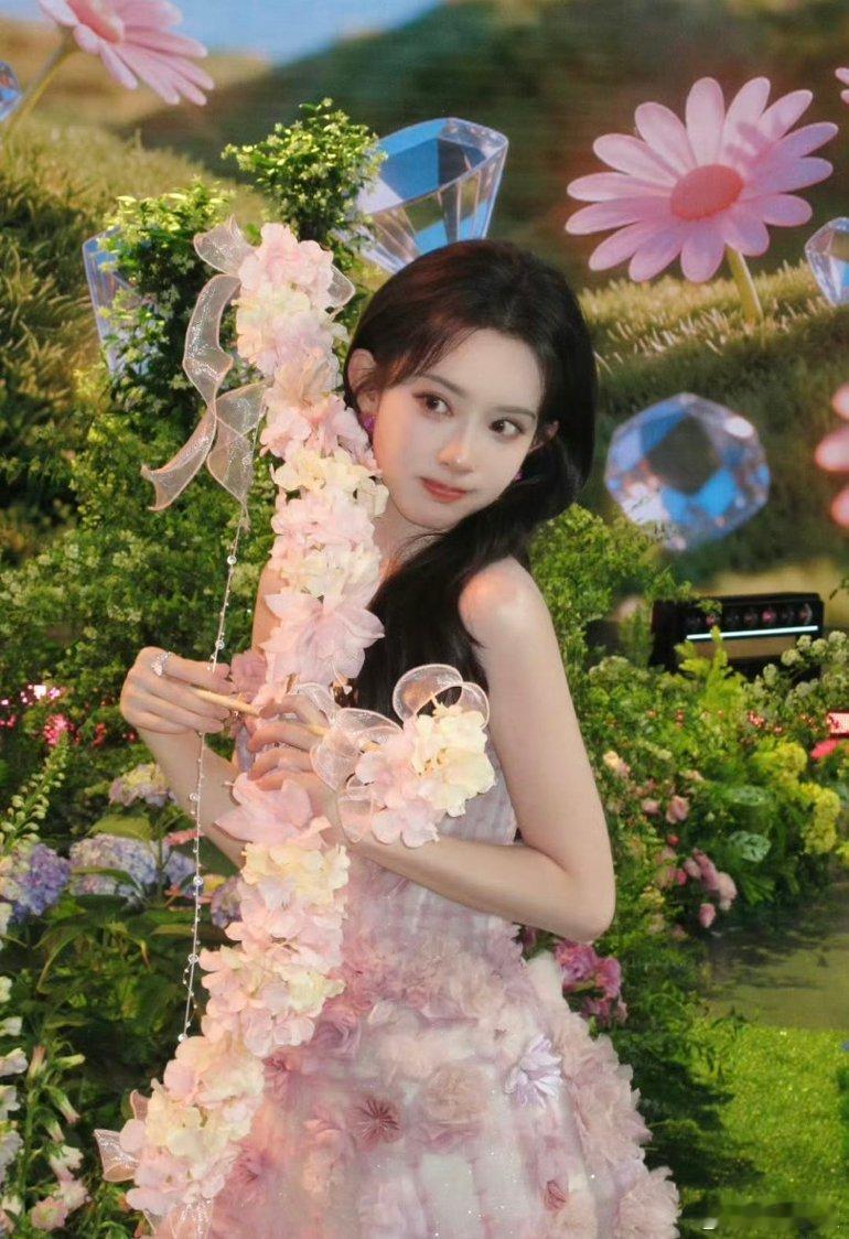 孟子义何与唱跳心愿便利贴你好星期六重温经典暖心曲目，二人同台唱跳心愿便利贴，综艺