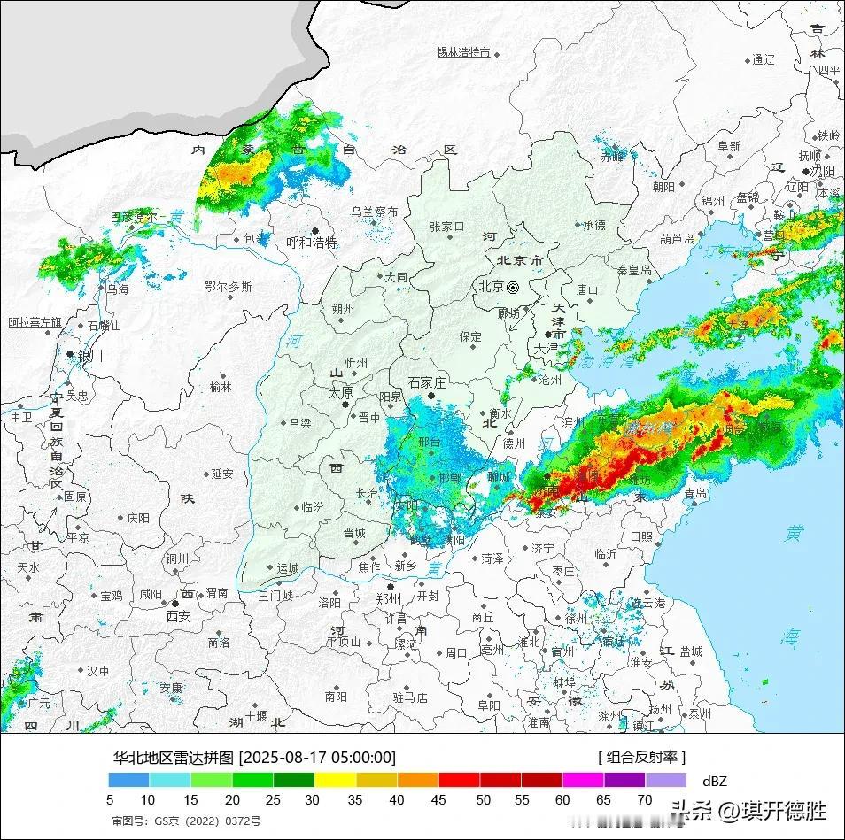 等了好几天，牟平城区终于下雨了！
   天气预报说这几天烟台有中到大雨，局部暴雨