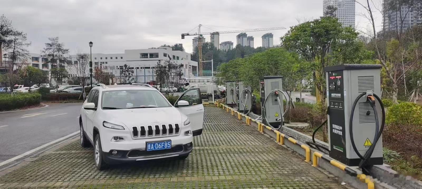 驴充充|充电桩里的江西温度，一家企业的