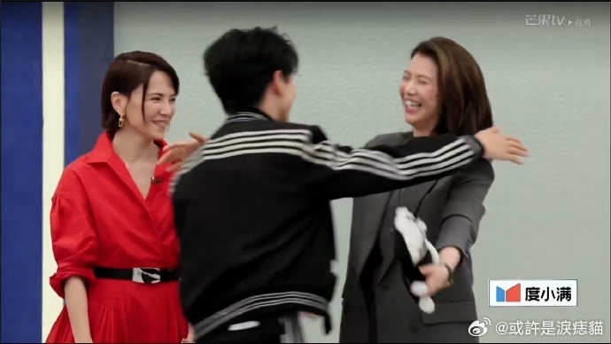 李心洁袁咏仪浪姐7冷门真cp真的被这对姐姐狠狠感动，当年合作就那么合拍，现在还能