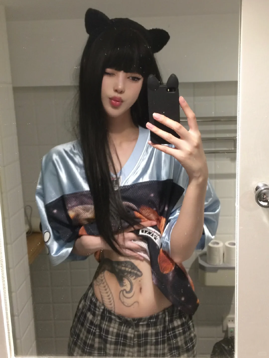 宝宝你是一只小黑猫🐈‍