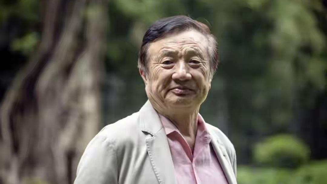 刚刚，华为扔出一枚“芯片核弹”！不跟美国拼制程，直接换赛道了！

就在今天（5月