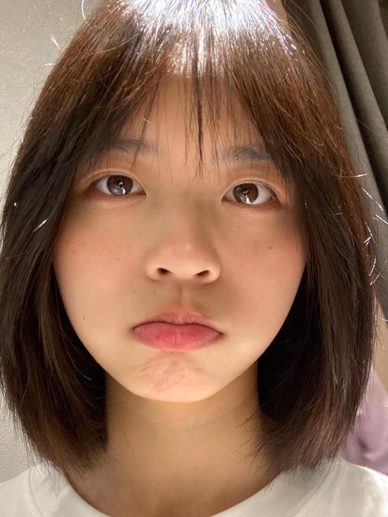 妹妹 你的固执 隐忍 奶龙 我都照单全收短发女生 素颜