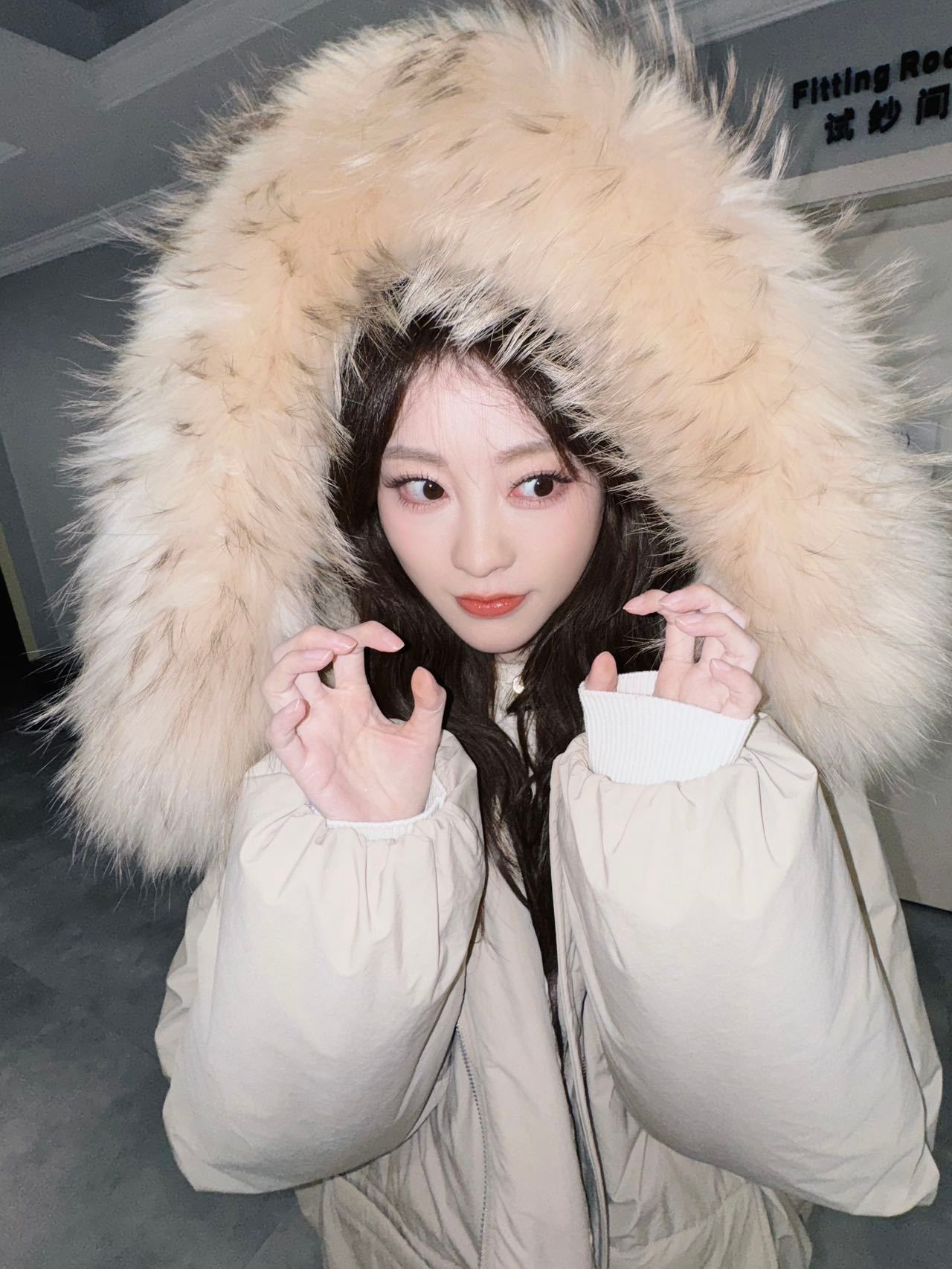 祝绪丹冬至全报备 冬至到，也到在2025的最后一个节气，空降超话和粉丝各种报备互