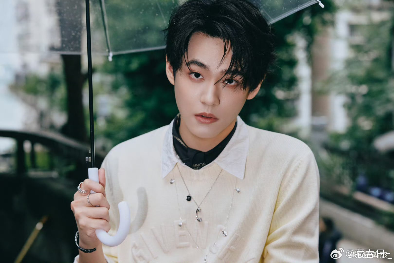 翻到那年今日，才发现今天是田鸿杰生日，生日快乐呀小熊，新EP很好听！！ 