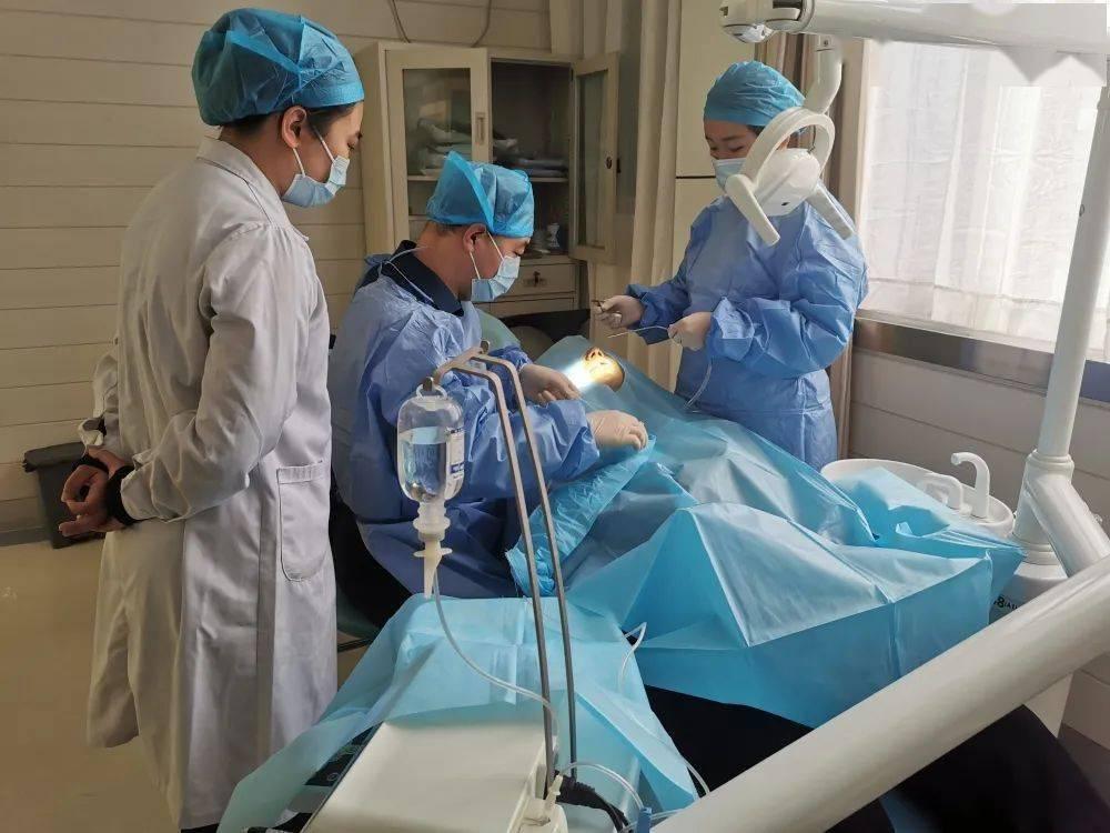 如果一个人没房贷、没车贷、没结婚、没孩子，在职场上是不是就没有人能拿捏了？


