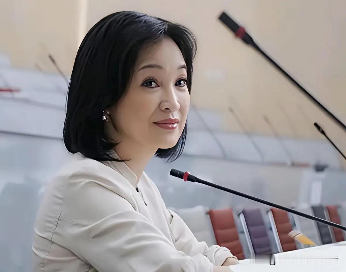 柯志恩着急出来表态，居然敢公开对大陆惠台政策表示欢迎！
但希望大陆惠台政策希望不