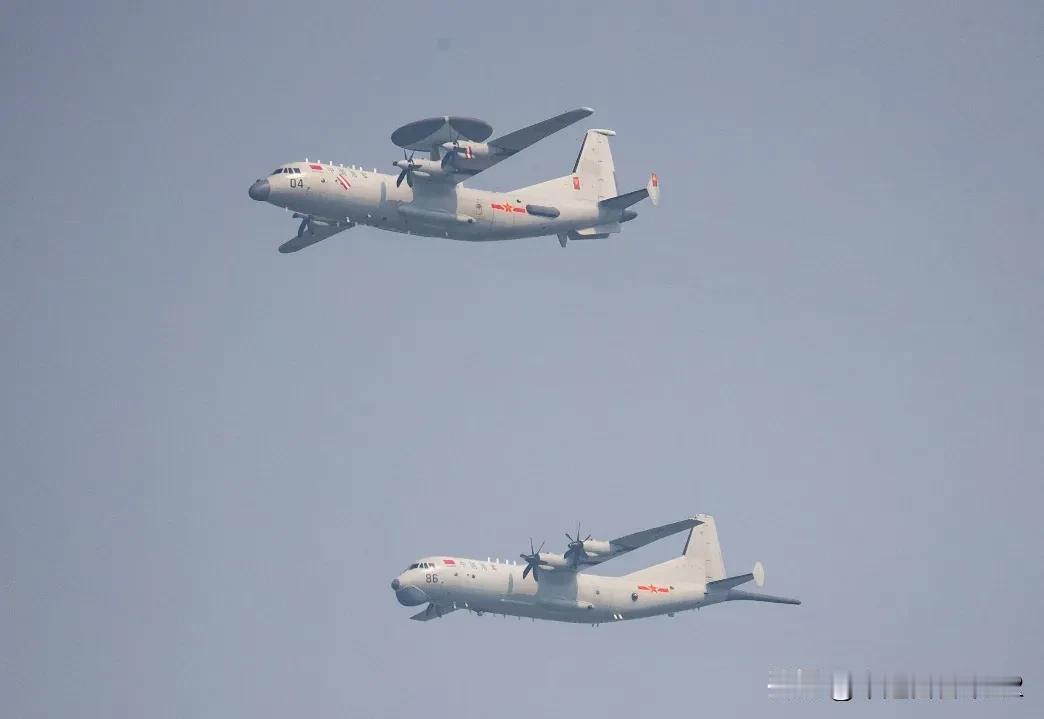 大陆不再空头警告解放军军用飞机正常化、密集地巡航台湾邻近空域，以应对岛上试图“谋
