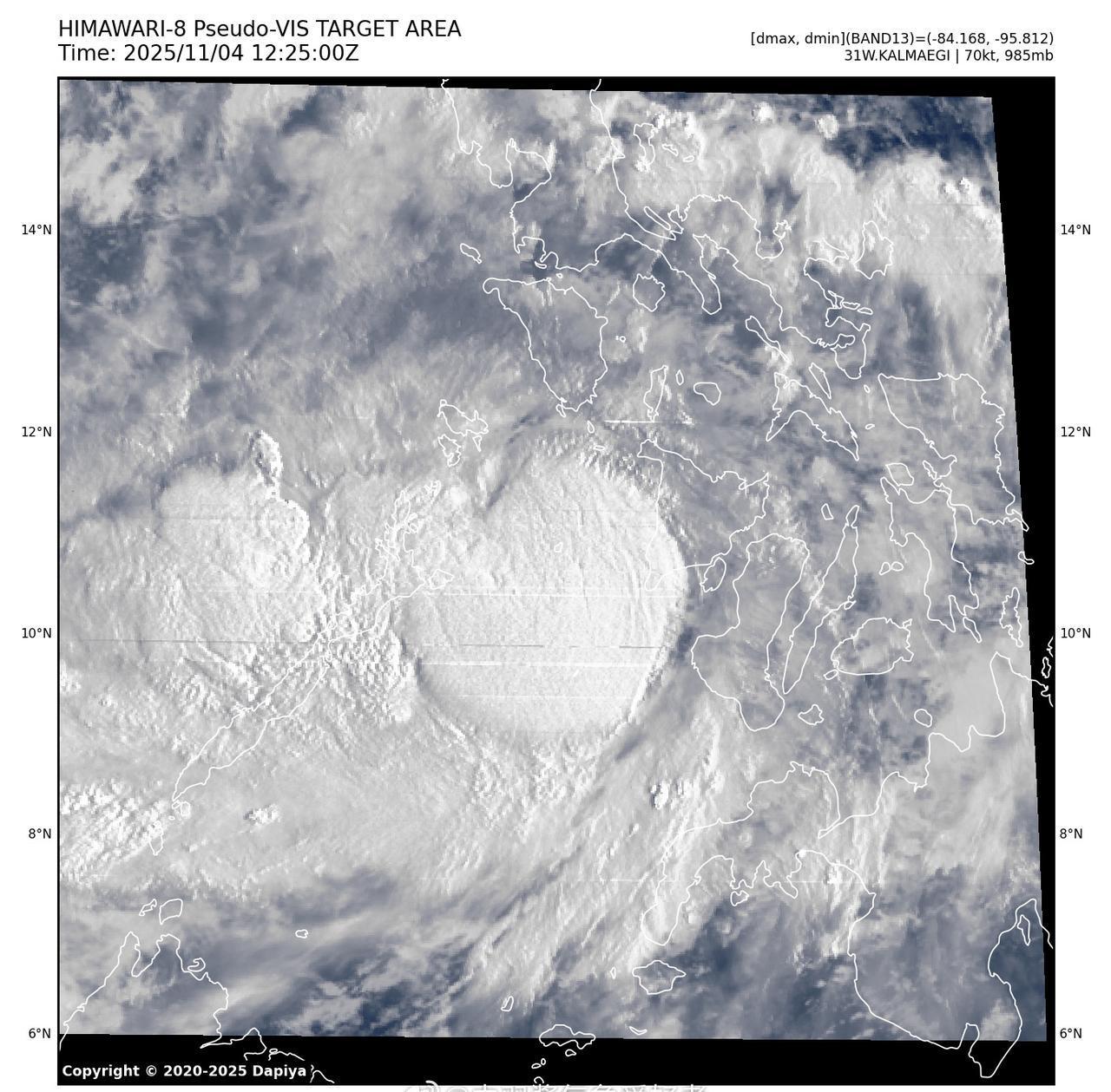 今晚20时，台风海鸥 强度有所回升，对流再度喷发，中心附近出现冷云团。同时风切变