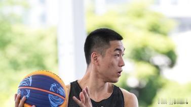 CBA常规赛山东117-111力克北京 
北京时间1月12日，CBA常规赛第29