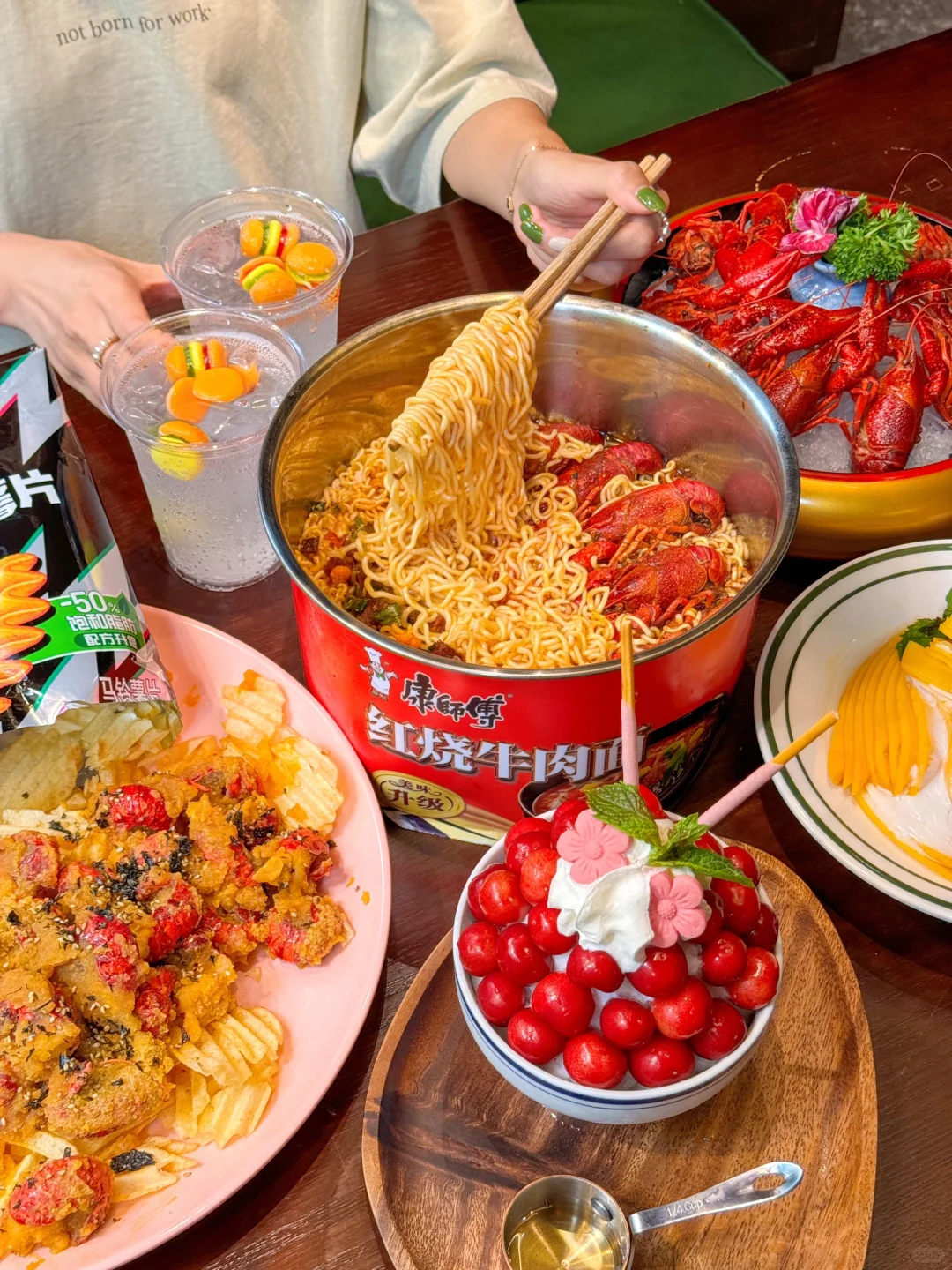 🦞上海果然是大城市啊！！！小龙虾都这么吃！！