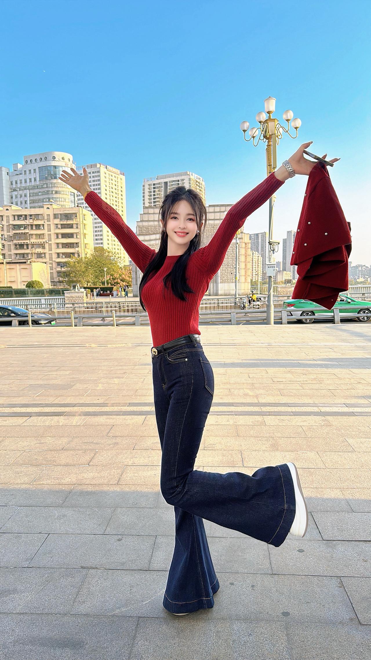 “我可以主动，但必须值得，我的真心只有一次，你不要就再也不会有了，你可以冷落我，