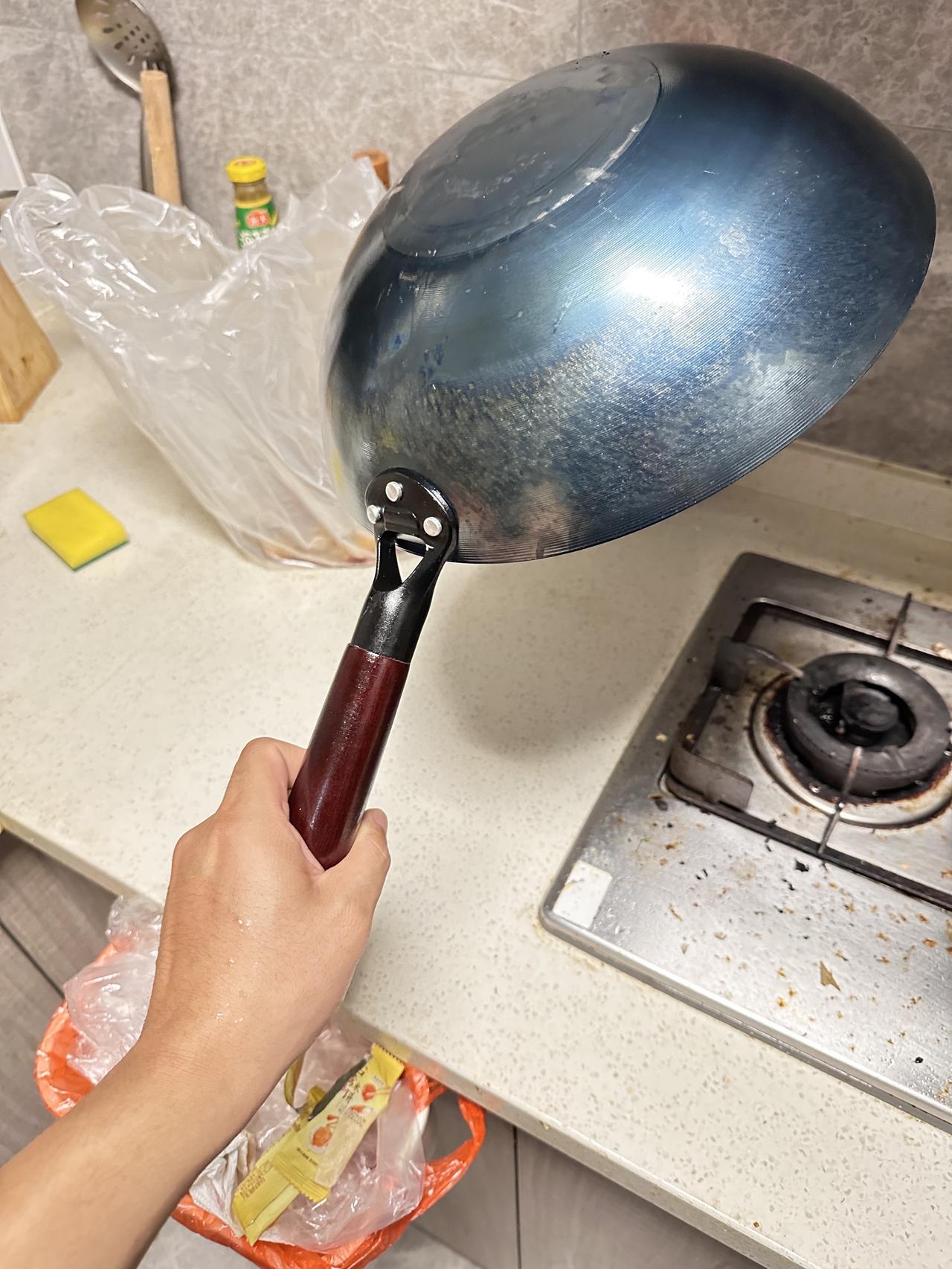 外观设计设计精美，很好用，材质也很好，开过锅了，炒菜很方便，很喜欢