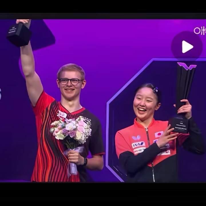 他离冠军只差1分，却被对手连拿3分逆转。
最后一局，你手握局点，11-10。两