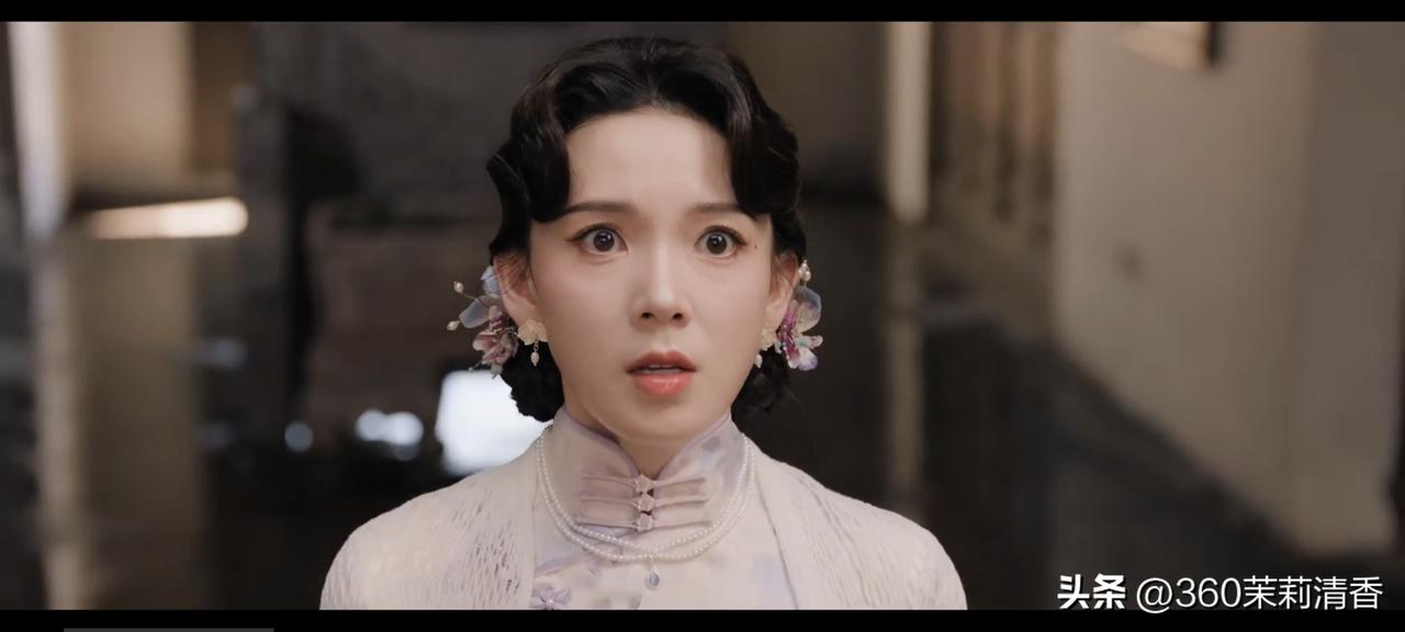 电视剧《九门》中，霍仙姑（陈瑶 饰演）。终于看清了三位姨娘的真面目，并彻底接管霍