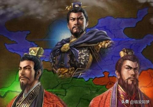 关羽大意失荆州，成为蜀汉由盛转衰的致命伤，损失之巨堪称毁灭性。
军力方面，荆州6