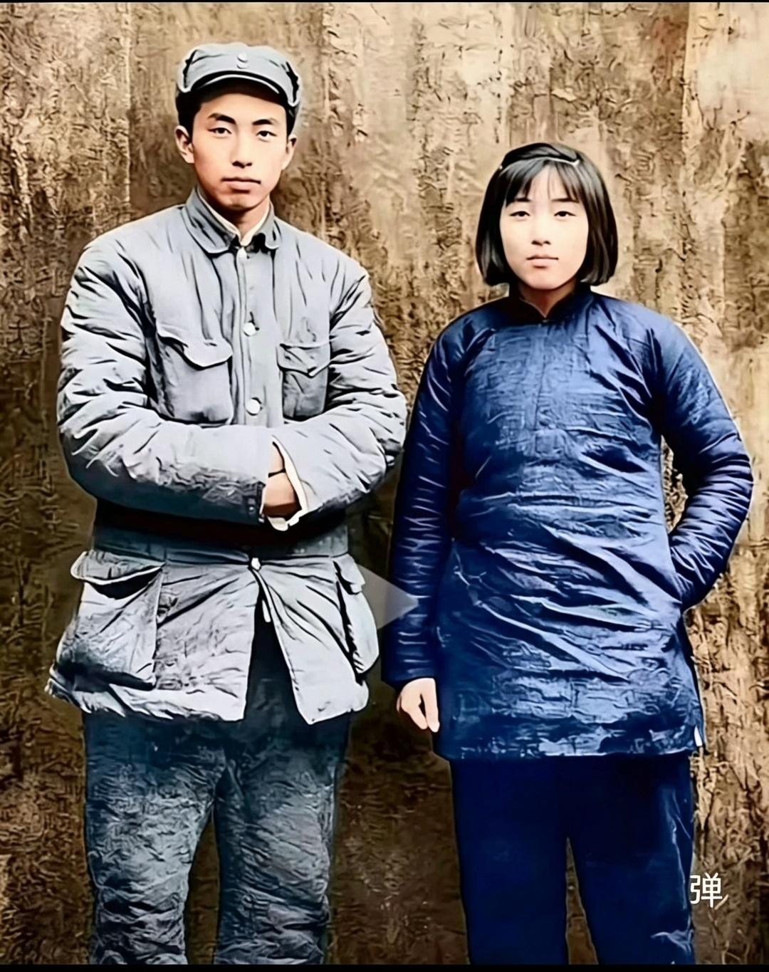 请问各路大神，这俩人是谁？