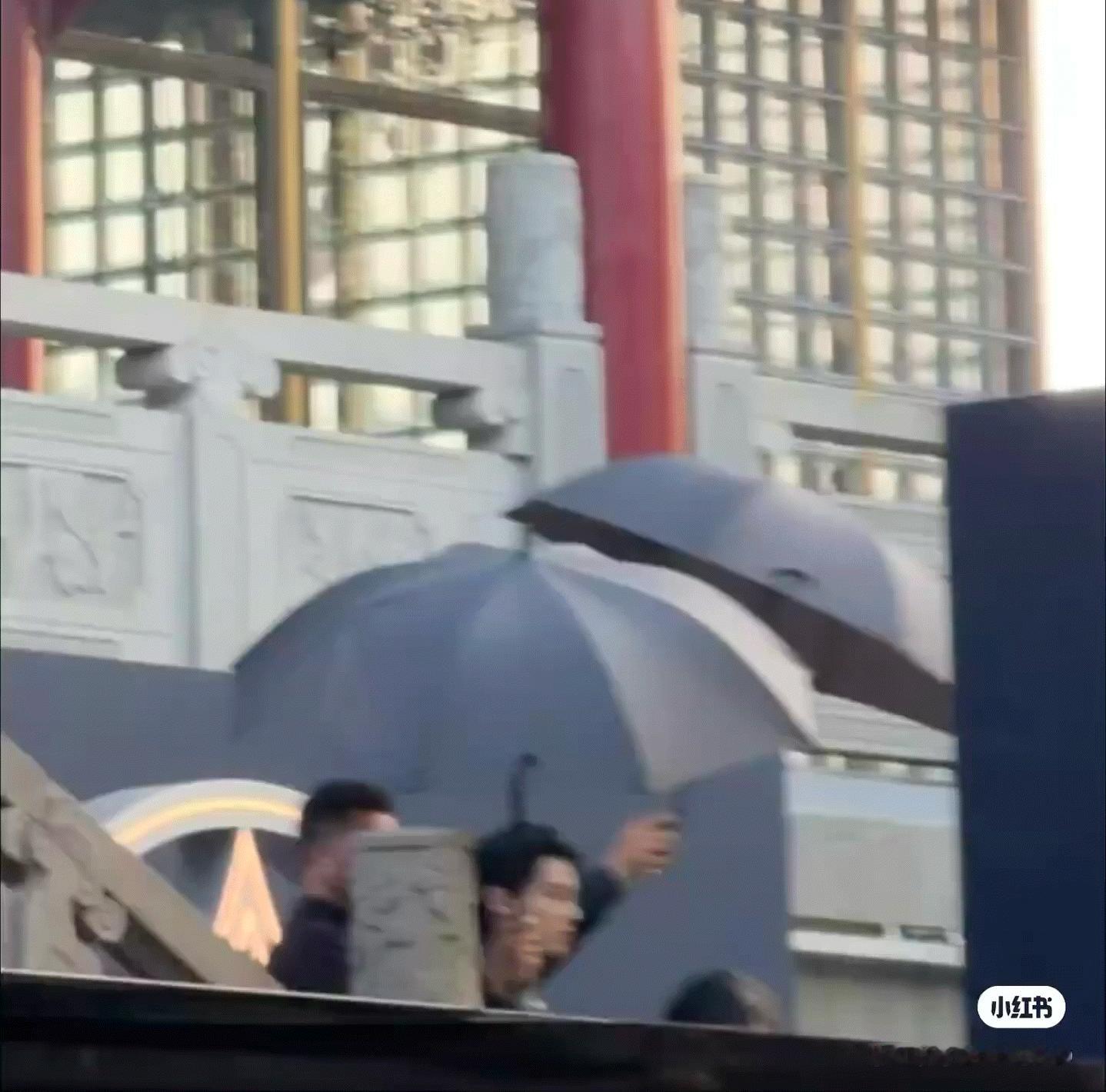 一闪而过也不放过 ​​​