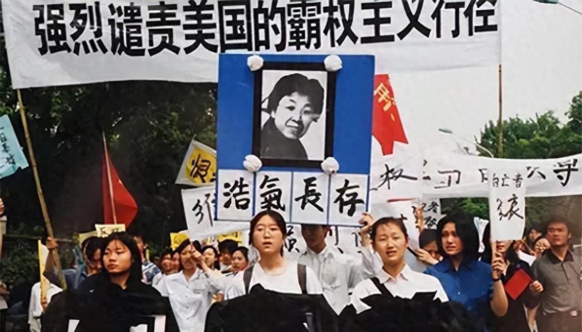 美国终于明白，为何99年“误炸”中国使馆后，中国军队选择没有直接反击？
1964