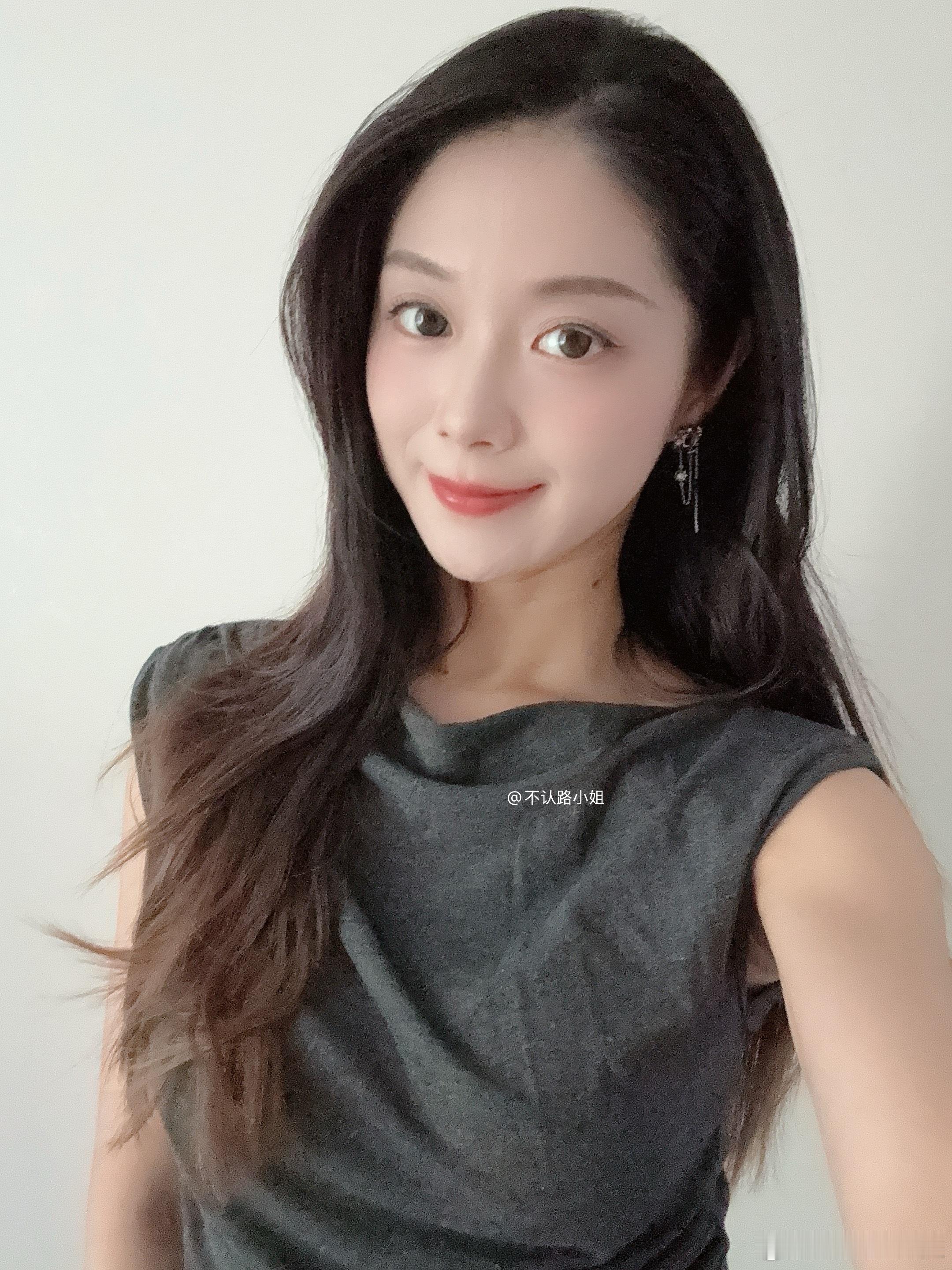 吃饭嘛，还是要换换口味的啦[偷笑][比耶]不可辜负的美食  ​​​