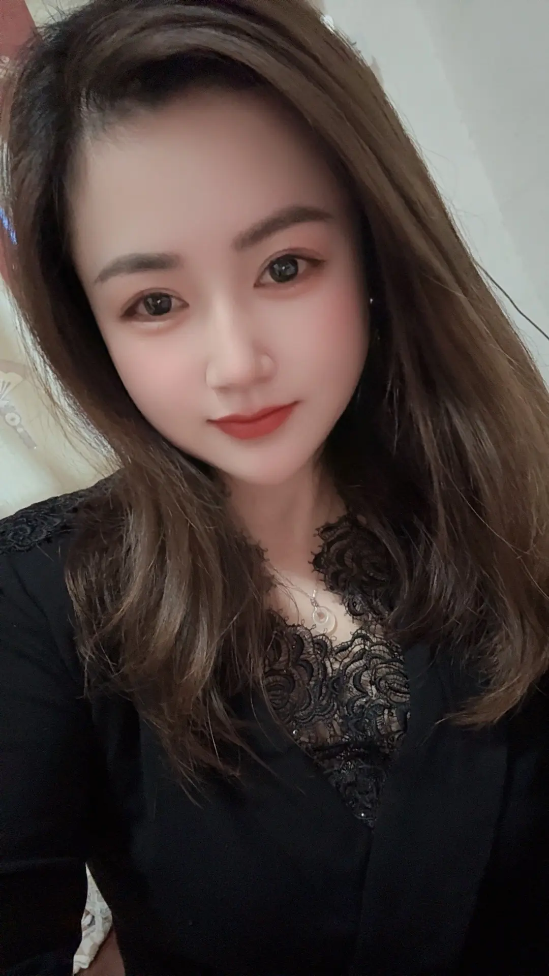 清醒一点，在小事情上不会考虑你的人，在大事情上面也不会选择你！