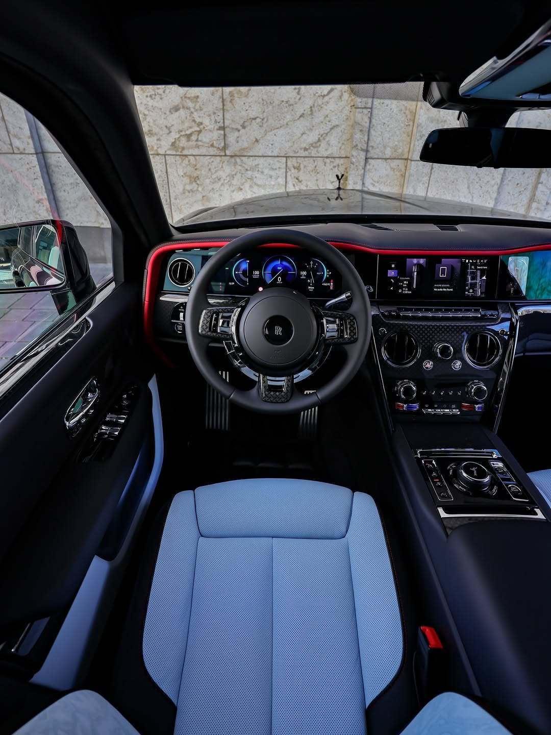 劳斯莱斯 Cullinan Black Badge 